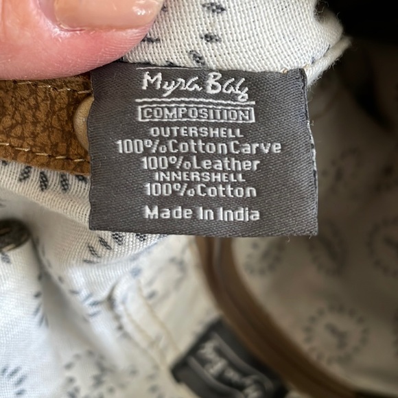 Myra Crossbody Bag - Picture 9 of 16